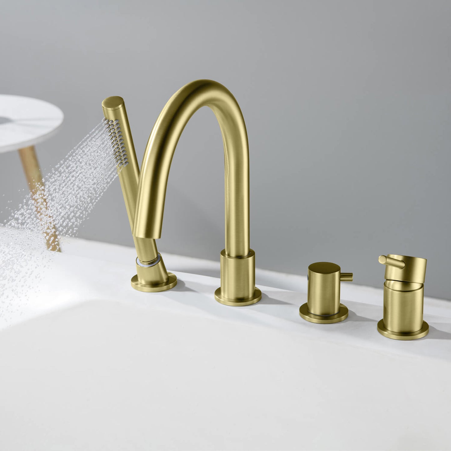 Circular 4-holes Desk mounted Bathtub Faucet with brass hand shower TF0902015
