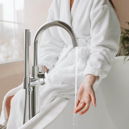 Aquavit Circular Floor mounted bathtub mixer TF0903013